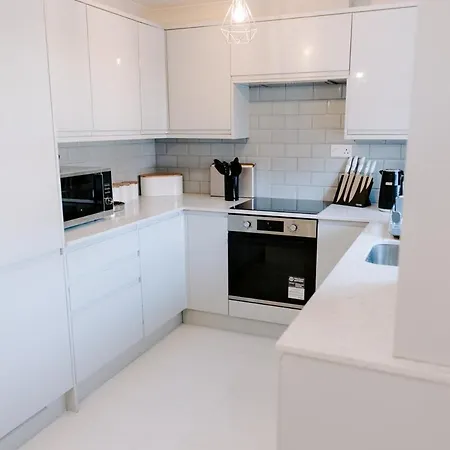 Stylish House With Office & Garden Holiday home
