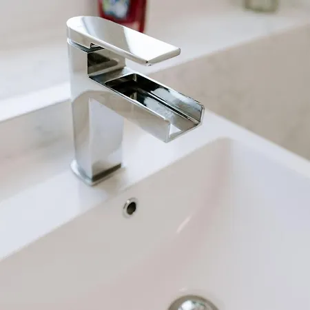 Morville Court - 2 Bed House With Office Casa de Férias Thornaby on Tees