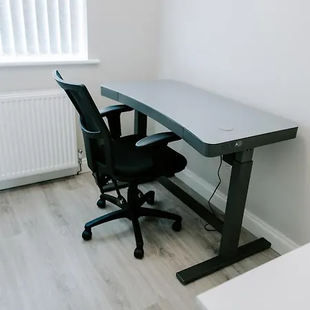 Casa de Férias Morville Court - 2 Bed House With Office *