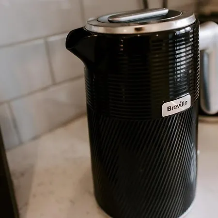 Casa de Férias Morville Court - 2 Bed House With Office *